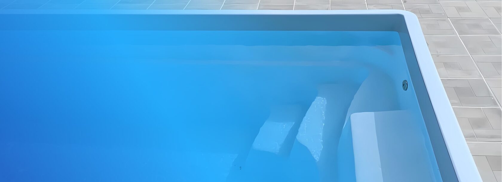 Бордюрный камень для бассейна — установка в Киришах