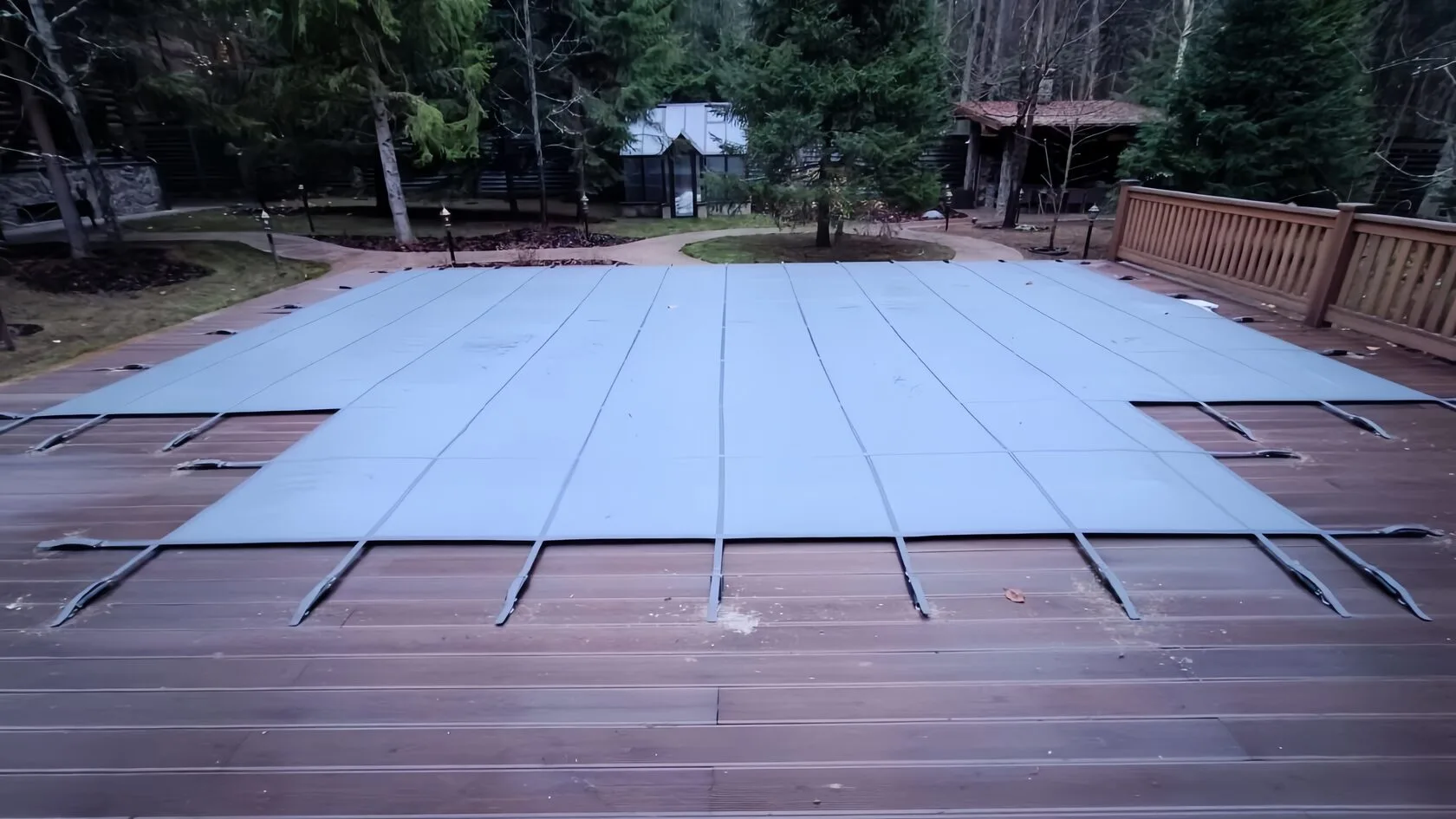 Покрывало для бассейна Laguna Cover Mesh в Киришах