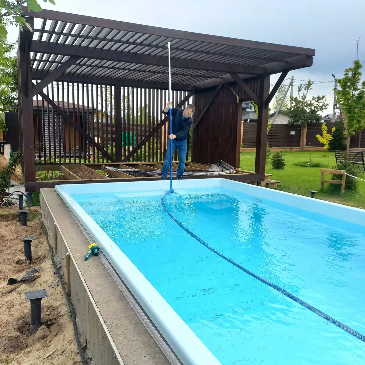 Копинговый бордюрный камень для бассейна Laguna в Киришах