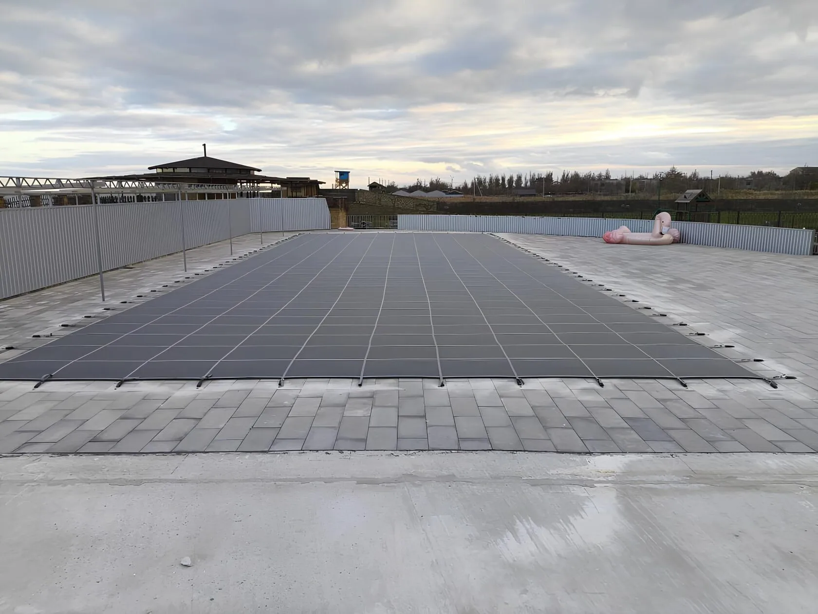 Защитное покрывало для бассейна в Киришах